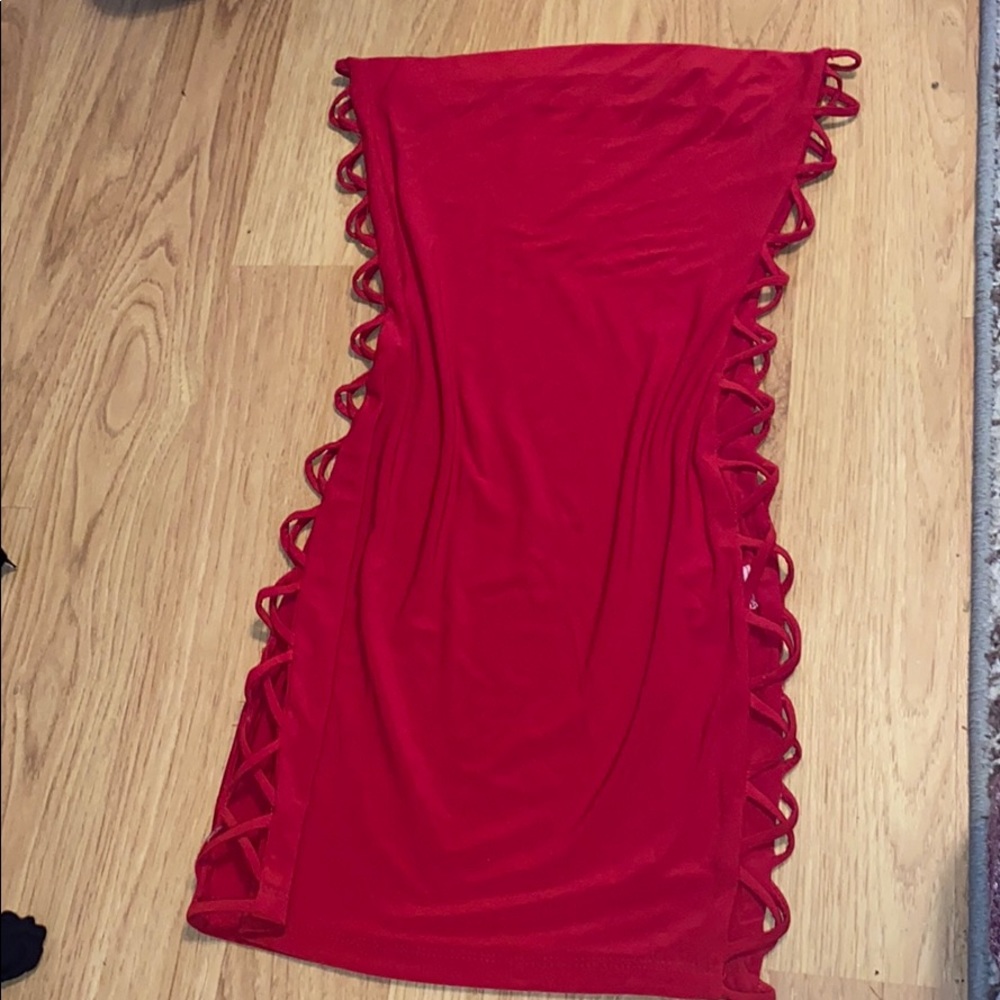 SEXY RED DRESS